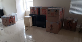 Thumbnail photo by Gloria Lee of Hawaiian Moving Pros