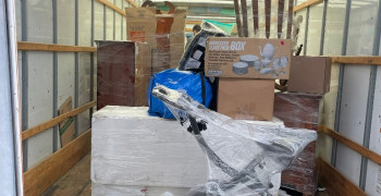 Thumbnail photo by Francis Boscoe of New Horizon Moving & Storage LLC