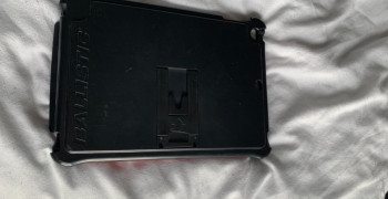 Second thumbnail photo by Iain Worsley of Seven Seas Worldwide