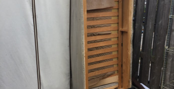 Second thumbnail photo by Mei Francis of Metropolitan Movers