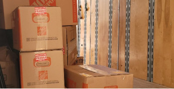 Second thumbnail photo by Chlomi Ohana of Texas Movers Group