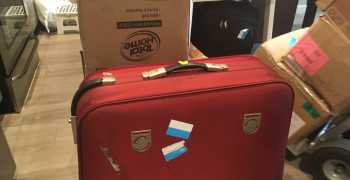Second thumbnail photo by Ebru Basaydin of American Home Relocation