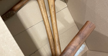 Thumbnail photo by Melissa Fe of Dumbo Moving and Storage