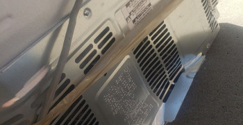 Second thumbnail photo by Mi Len of Move Me Again Transportation