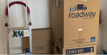 Second thumbnail photo by Alexis Oakley of Roadway Moving