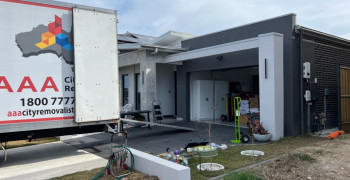 Second thumbnail photo by Ali Safdartourei of AAA City Removalist