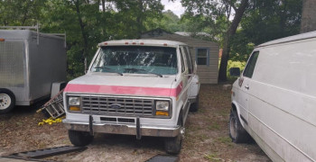 Second thumbnail photo by Michael J Giannetti Sr of Safeeds Transport Inc