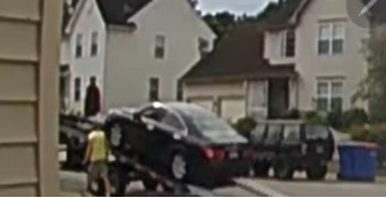 Thumbnail photo by Ebenezer Edzii of Sonic auto transport