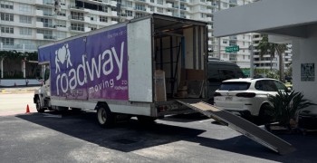 Thumbnail photo by Alyssa Soto of Roadway Moving