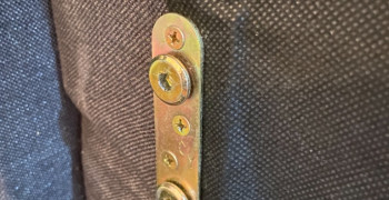 Second thumbnail photo by Mel Pierre of CBD Movers AU