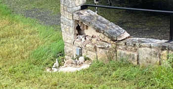 Second thumbnail photo by Nis Frome of Zippy Shell Incorporated