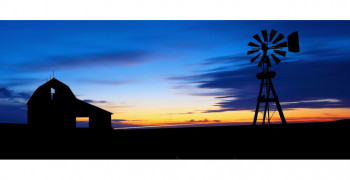 Thumbnail photo by Michael Phillips of Cross Country Moving & Storage