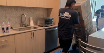 Second thumbnail photo by Kierstan Saulter of Roadway Moving