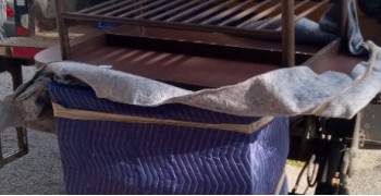 Thumbnail photo by Paul Thomas of 401 Moving & Storage 