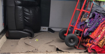 Thumbnail photo by Mishaan Mage of CBD Movers AU