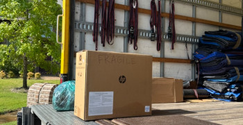 Second thumbnail photo by Hasan Shaikh of Safe Ship Moving Services