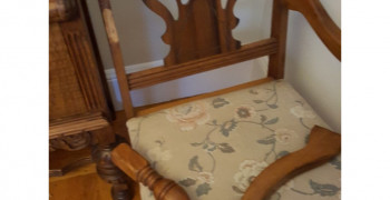 Second thumbnail photo by Lisa Bee of International Van Lines