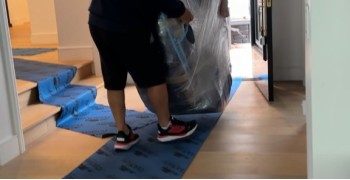 Thumbnail photo by Justin Eseller of Roadway Moving