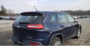 Thumbnail photo by Benjamin Ofuasia of Sonic auto transport