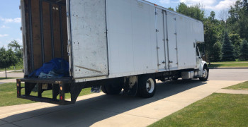 Thumbnail photo by Dave Phillips of Mosley Van Lines