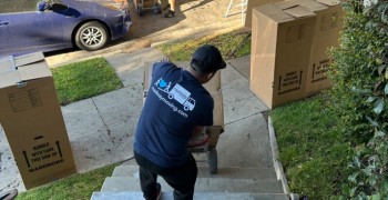 Thumbnail photo by Chelsea Jordan of Roadway Moving