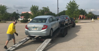 Thumbnail photo by Toufik Djemil of Sonic auto transport