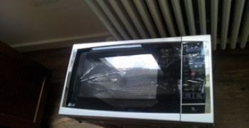 Second thumbnail photo by Stephanie Connolly of Dumbo Moving and Storage