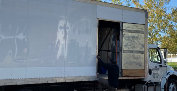 Thumbnail photo by Henry Engmann of Sentry Van Lines