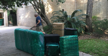 Second thumbnail photo by Starlett of Aggie Movers Co
