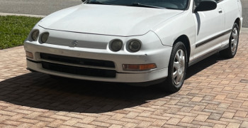 Second thumbnail photo by Luz Rodriguez of Safeeds Transport Inc