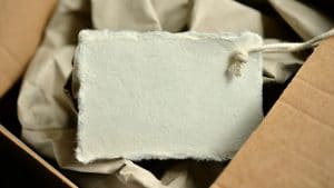 How to use packing paper for packing